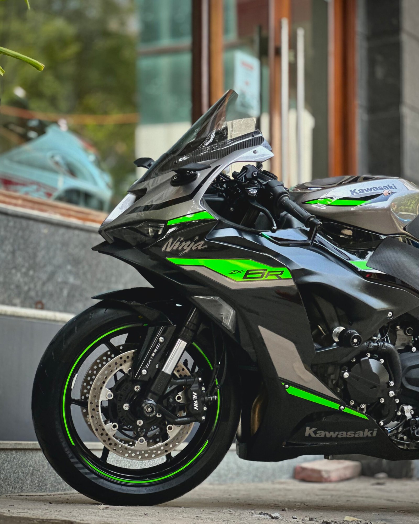 Kawasaki ZX6R(2024)(Sold Out) Delhi's Premier Superbike Dealership