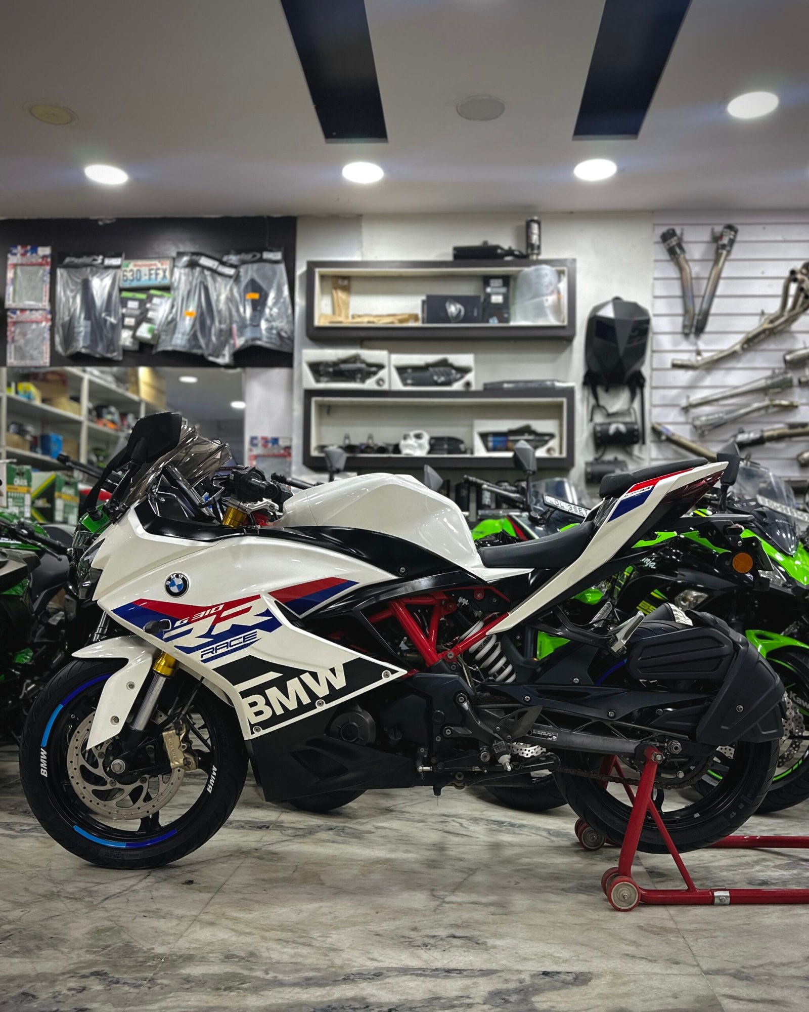 BMW G310RR - Delhi's Premier Superbike Dealership